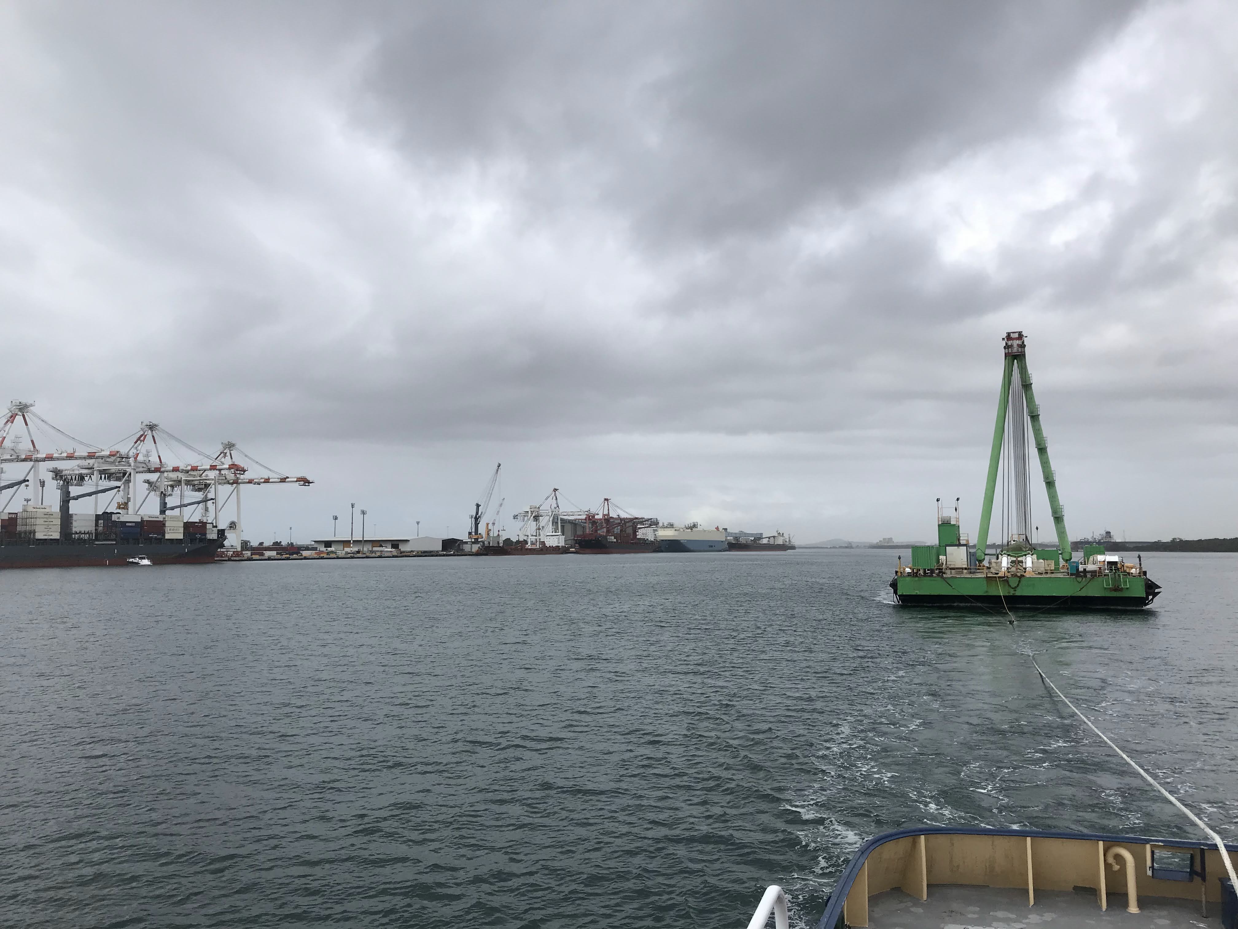 Artificial reefs & marine construction / 06